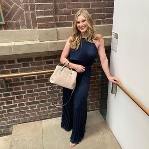 Meet your Posher, Darby